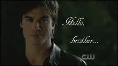 (Finir la phrase) Damon :  Tu sais qu'elle ma coup le souffle, Elena, le parfait sosie ...  
