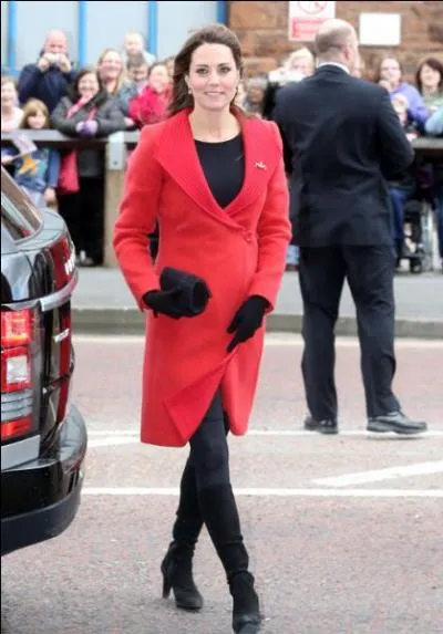Kate a-t-elle port cette tenue avant ou aprs son mariage ?