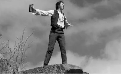 Qui chantait  Prenez ma femme le canap, le micro-onde, le frigidaire, et mme jusqu' ma vie prive ...  