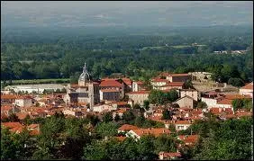 Quelle ville est considre comme la capitale historique du Forez ?