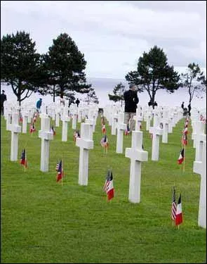 De nombreux cimetires amricains, trs mouvants dans leur simplicit austre, parsment la France. Dans quel dpartement est situ celui de Colleville-sur-Mer ?