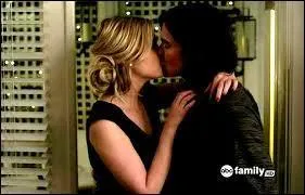 Dans quel endroit Hanna voit-elle pour la premire fois Caleb tout nu ?