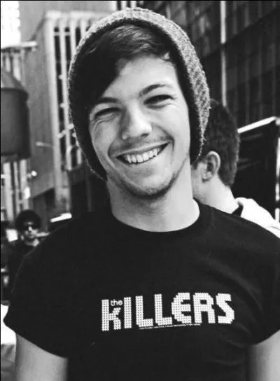 Certaines fans pensent que Louis serait en couple. Avec qui ?