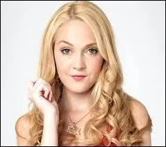 Pourquoi Ludmila est-elle jalouse de Violetta ?