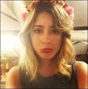  quel ge a-t-elle commenc le chant, le thtre et le piano ?