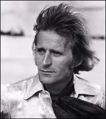 Quel est ce chanteur ?