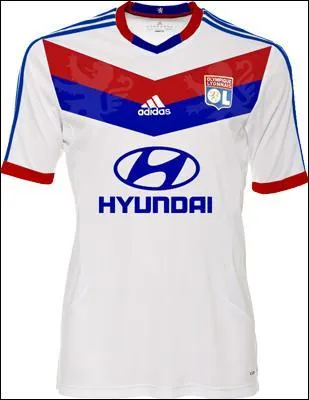  quel club appartient ce maillot ?