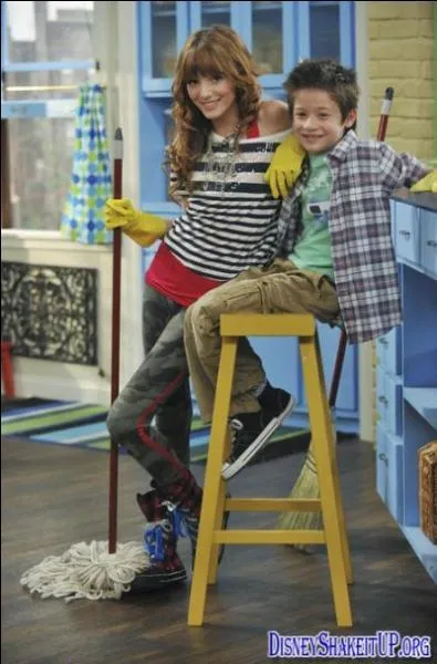 Comment s'appelle la mre de Cece et Flynn ?