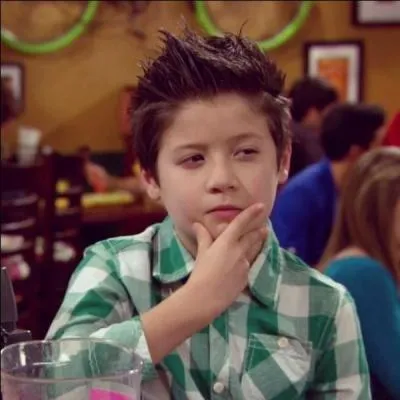 Comment s'appelle le frre de Cece ?