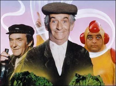 Dans   La soupe aux choux   , quel surnom portait Louis De Funs ?