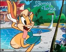 Lola parle-t-elle peu ou beaucoup ?