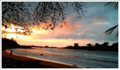 Quel est le titre de cette chanson de Bcaud o il dcrit l'arrire-saison sur la cte mditerranenne ?