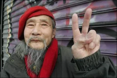 Dans quel(s) pays le japonais compte-t-il plus de 100 000 locuteurs ?