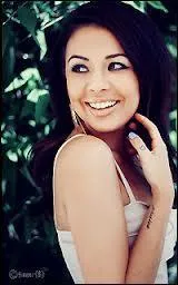 Quel rle jouait-elle dans la srie  Pretty Little Liars  ?