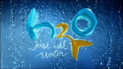 Dans l'ordre, nomme-moi les personnes qui ont dcouvert que les filles taient des sirnes ?