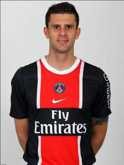 Ayant la double nationalit, je suis ...