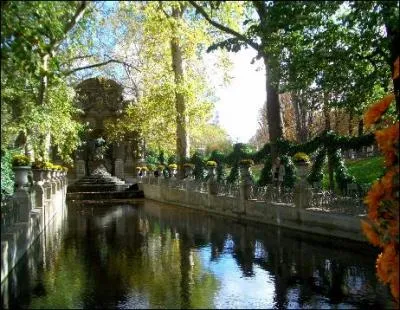 La Renaissance : La France est le pays d'Europe qui a le plus vite reu la leon d'un pays voisin, tout en prservant son originalit. Quel pays a fortement influenc la France  cette poque ?