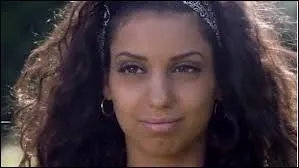 Avec quel Rappeur a-t-elle interprt :  M'en Aller  ?