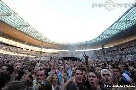 Comment s'appelle la dernire tourne mondiale des Black Eyed Peas ?