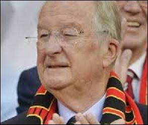 6e roi des Belges. Il a régné pendant 20 ans, de 1993 à 2013. Le 2 novembre 2013, Albert II de Belgique avait-il déjà avalé sa chique ?