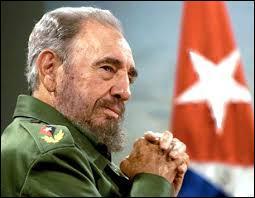 Avocat de formation. Leader de la Révolution cubaine. A la tête du pays de 1976 à 2008. Le 2 novembre 2013, Fidel Castro avait-il déjà cassé sa pipe ?