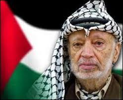 Activiste et homme d'Etat palestinien. Premier président de l'Autorité palestinienne de 1996 à 2004. Le 2 novembre 2013, Yasser Arafat avait-il déjà été rappelé ?