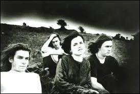 O� le groupe fut-il cr�� ?