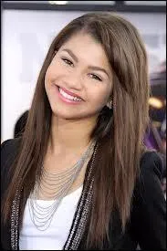 Combien a-t-elle de labels ?