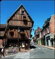 Nous sommes dans le centre de la commune de La Madeleine-de-Nonancourt (27). Nous nous situons donc en rgion ...