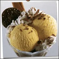 Quelle est l'origine de la glace nomme dame blanche ?