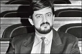 Qui est cet homme politique ?