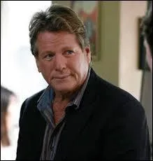 Max est le père de...