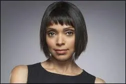 Médecin légiste venant de New York, je suis...