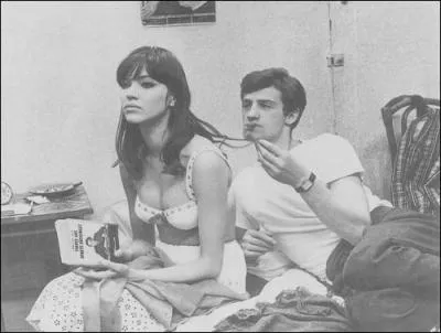 Quel est ce film de Jean-luc Godard avec Anna Karina, Jean-Claude Brialy et Belmondo ?