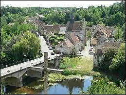 Le dpartement de la Vienne ne possde qu'une seule commune classe parmi les Plus Beaux Villages de France. Quelle est cette commune ?