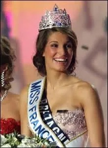 Comment s'appelle la miss France 2011 ?