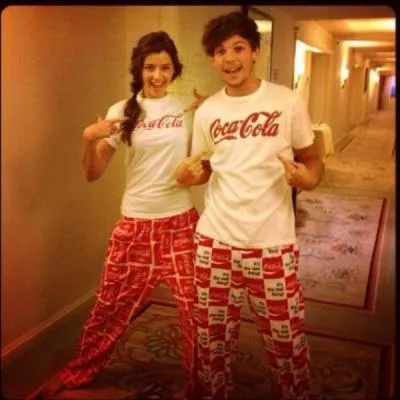 Qui est la copine de Louis Tomlinson ?