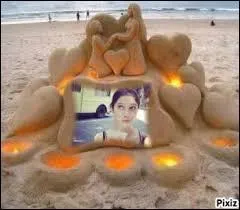 Est-elle clibataire ?