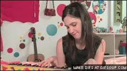 Sur YouTube, elle a un blog; mais quel est son nom ?