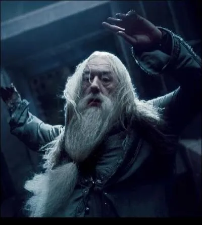 Dernire question rcapitulative. Qui n'est pas mort la nuit d'Halloween ?