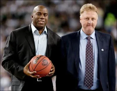 Quelle fut l'unique franchise du clbrissime Larry Bird ?