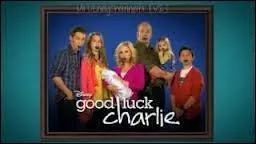 Dans la srie  Bonne chance Charlie , comment s'appelle le dernier n ?