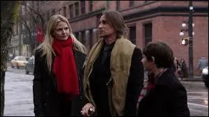 Pour quelle raison Emma, Mr Gold et Henry dcident-ils d'aller  New York ?