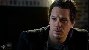 Qui est ce personnage, prsent dans la saison 2 ?