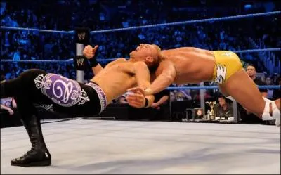 Quel est le finisher de Christian ?