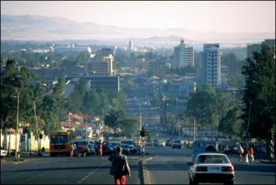 Addis-Abeba est la capitale la plus leve d'Afrique. De quel tat est-elle la capitale ?