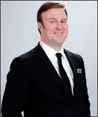 Lui c'est qui et que fait-il ?