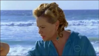 Quelles sont les amies de Miss Chatam (Louise) ?