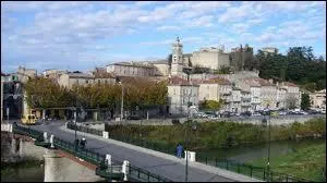 Ville du nougat, Montlimar se situe ...