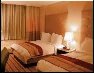 Vous arrivez dans une ville, il vous faut trouver un endroit pour dormir.